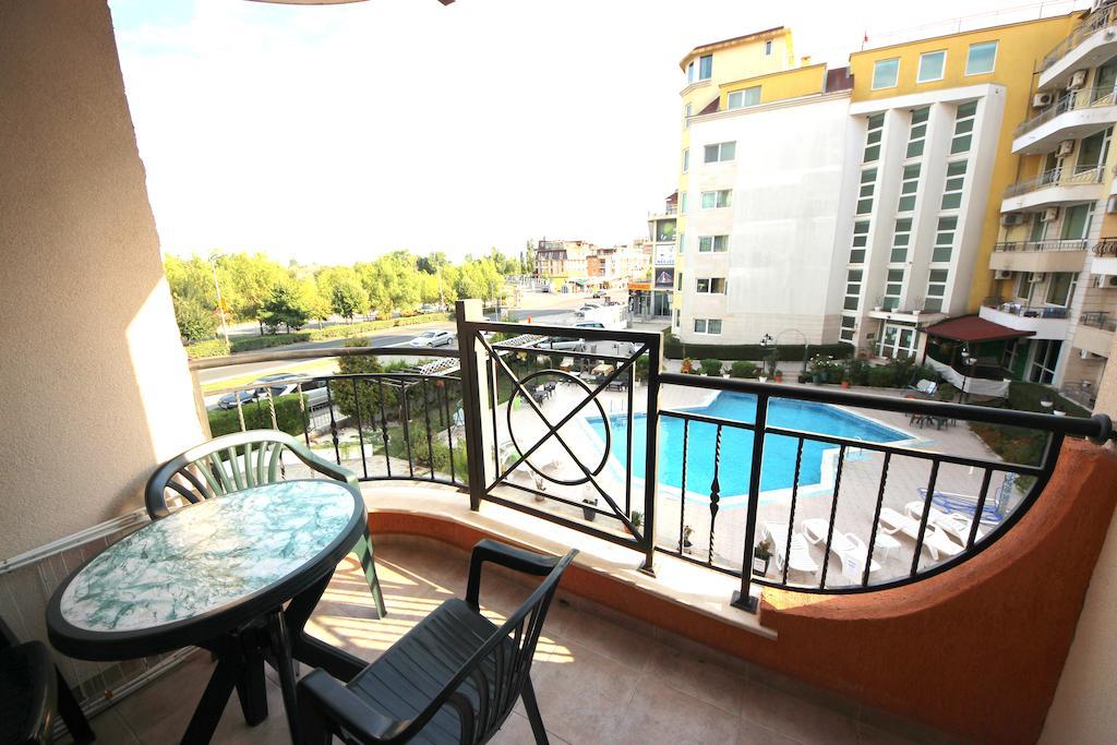 Menada Sea Regal Apartments Sunny Beach Phòng bức ảnh