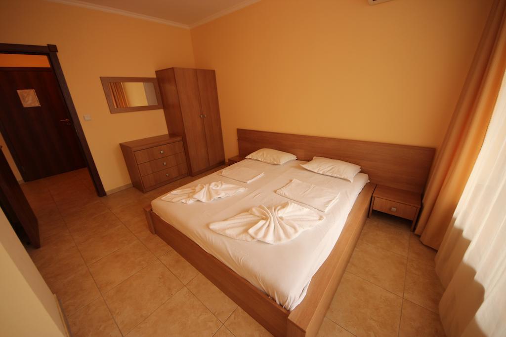 Menada Sea Regal Apartments Sunny Beach Phòng bức ảnh