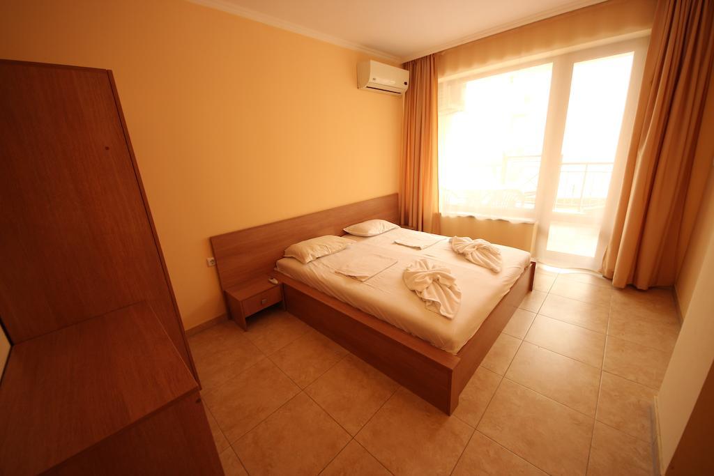 Menada Sea Regal Apartments Sunny Beach Phòng bức ảnh