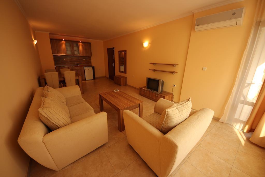 Menada Sea Regal Apartments Sunny Beach Phòng bức ảnh